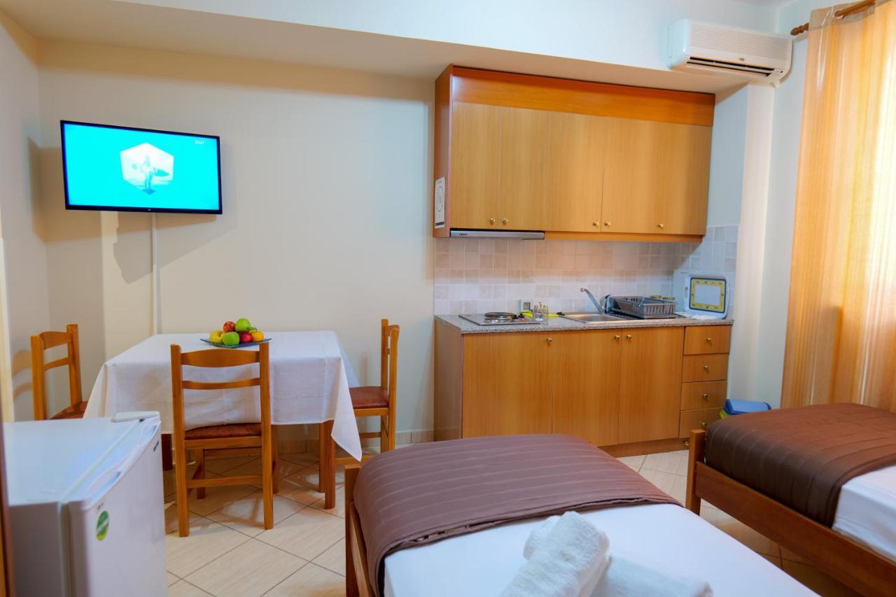 Elidon Apartments Sarande Exterior photo