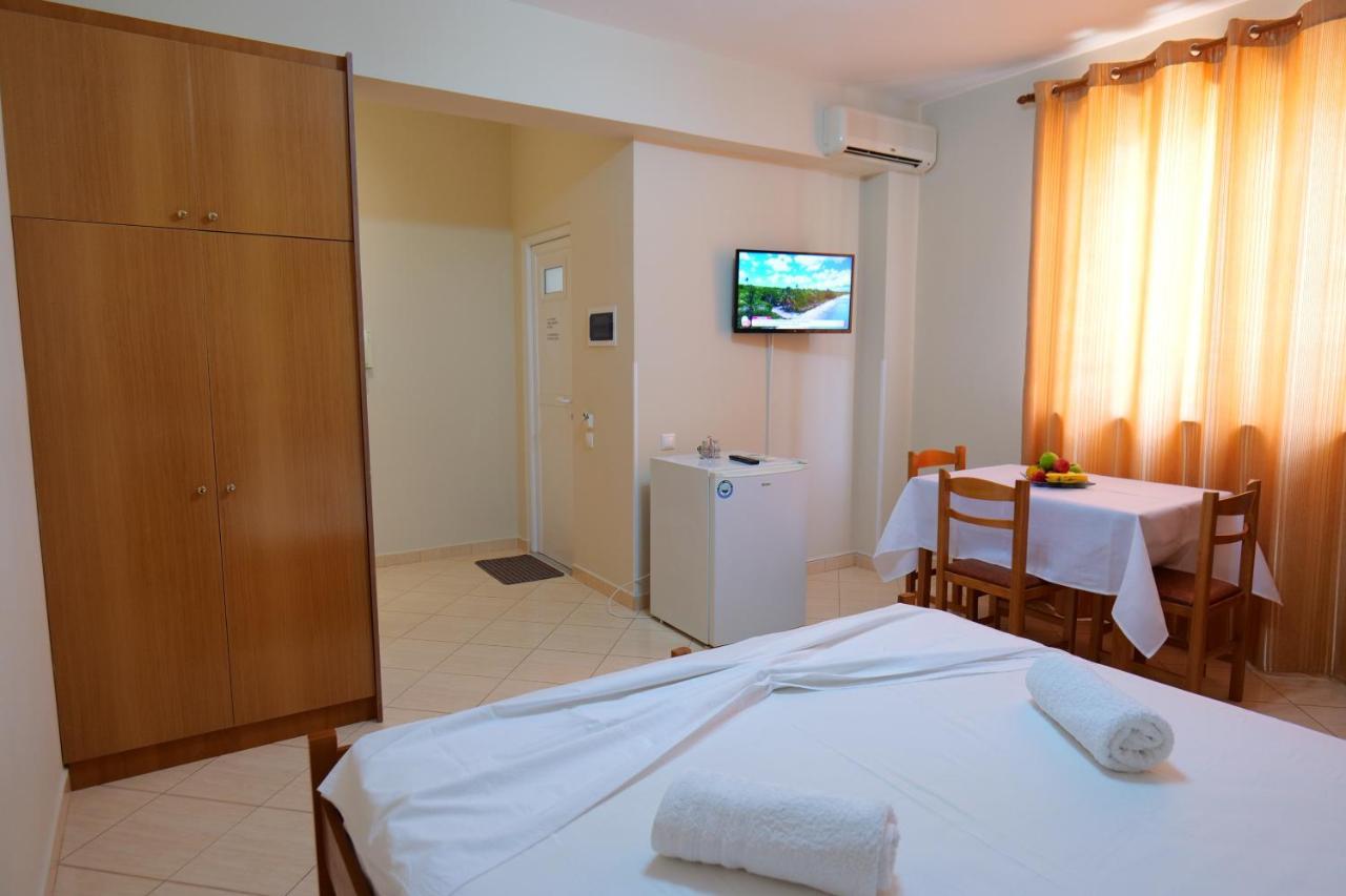 Elidon Apartments Sarande Exterior photo