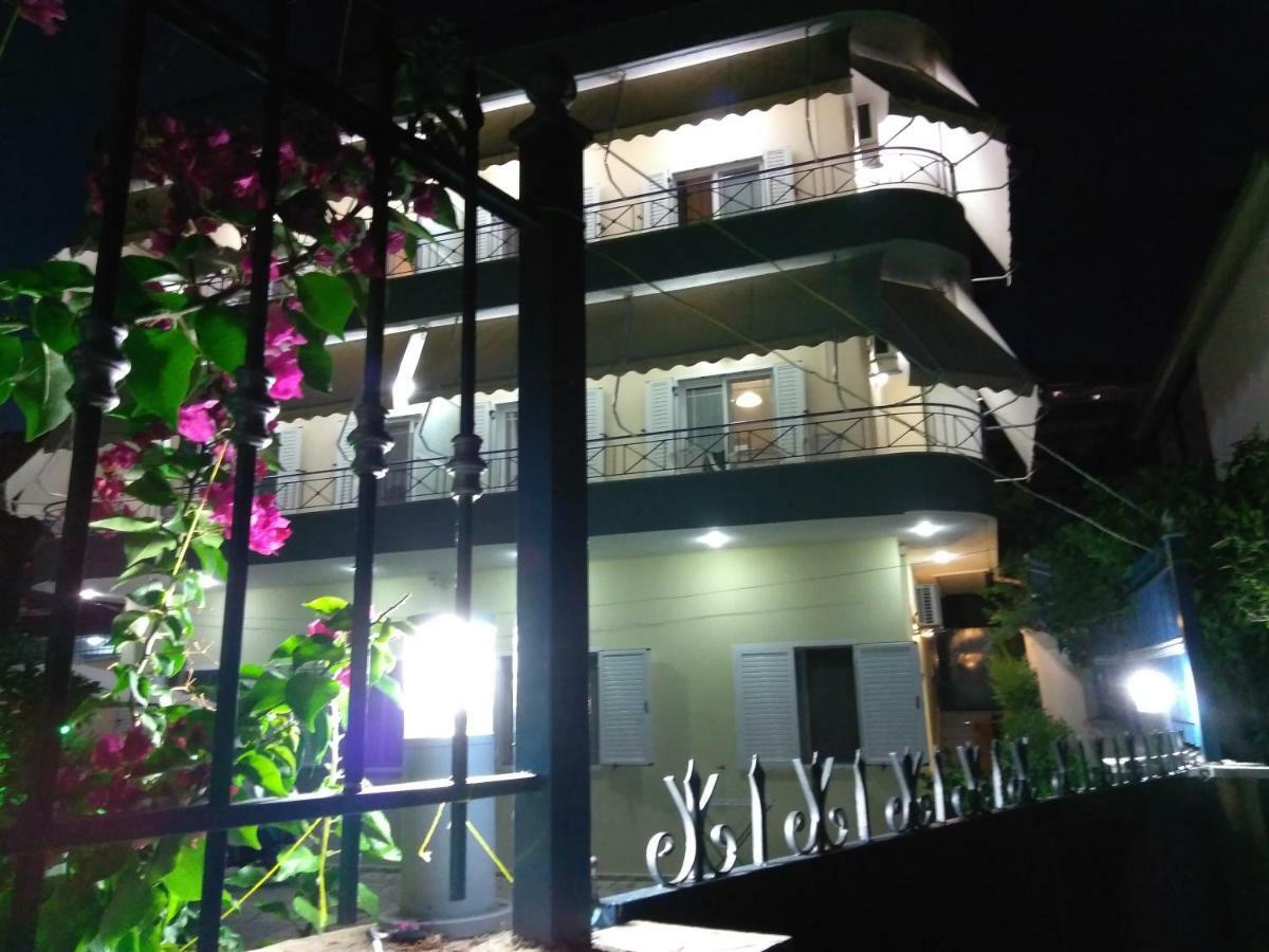 Elidon Apartments Sarande Exterior photo